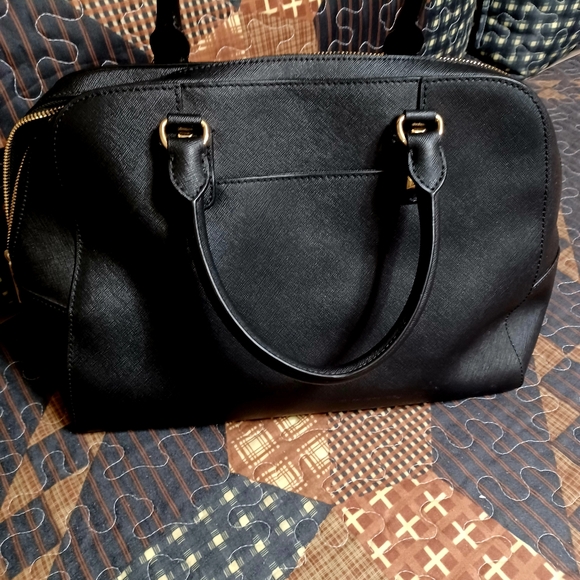 Michael Kors NWOT gold hardware excellent condition black and gold - Picture 4 of 5